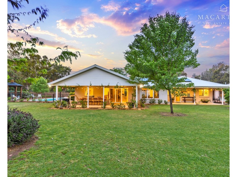 11 Hakea Place, Springvale NSW 2650