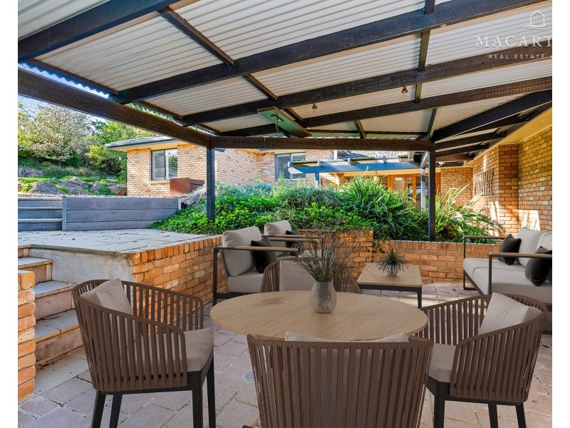 34 Churchill Avenue, Kooringal NSW 2650