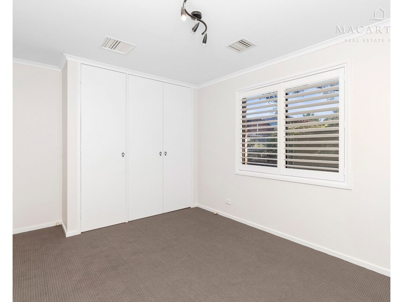 34 Churchill Avenue, Kooringal NSW 2650