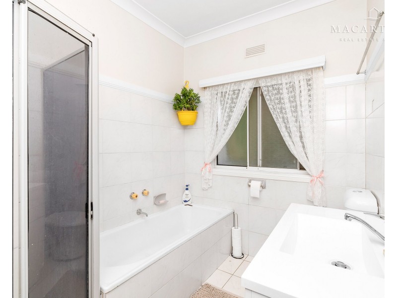 190 Ashmont Avenue, Ashmont NSW 2650