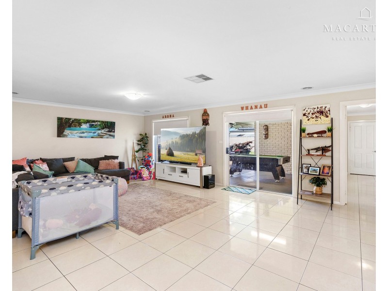 72 Mima Street, Glenfield Park NSW 2650