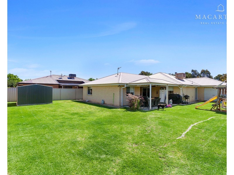 72 Mima Street, Glenfield Park NSW 2650