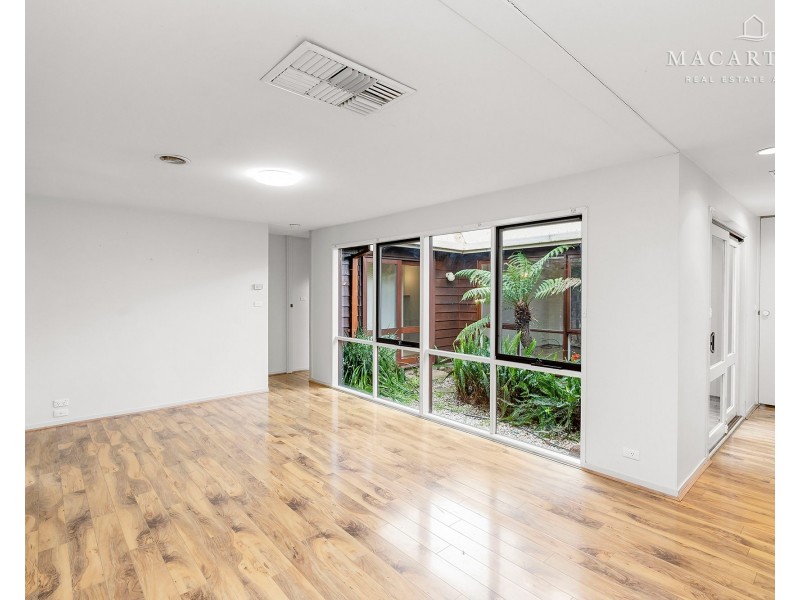 101 Lake Albert Road, Kooringal NSW 2650