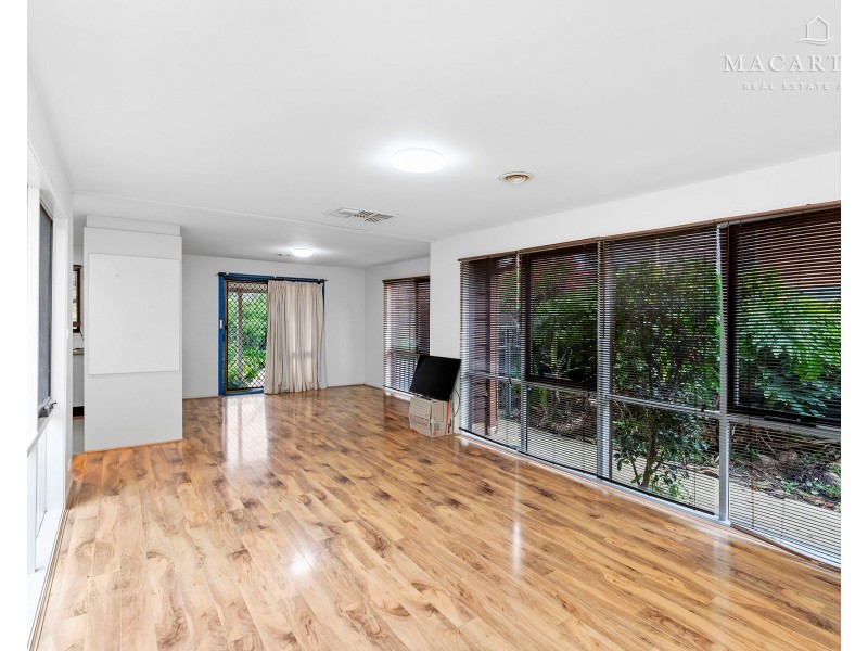 101 Lake Albert Road, Kooringal NSW 2650