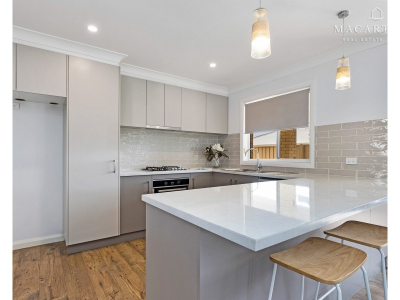 4 Zara Street, Gobbagombalin NSW 2650