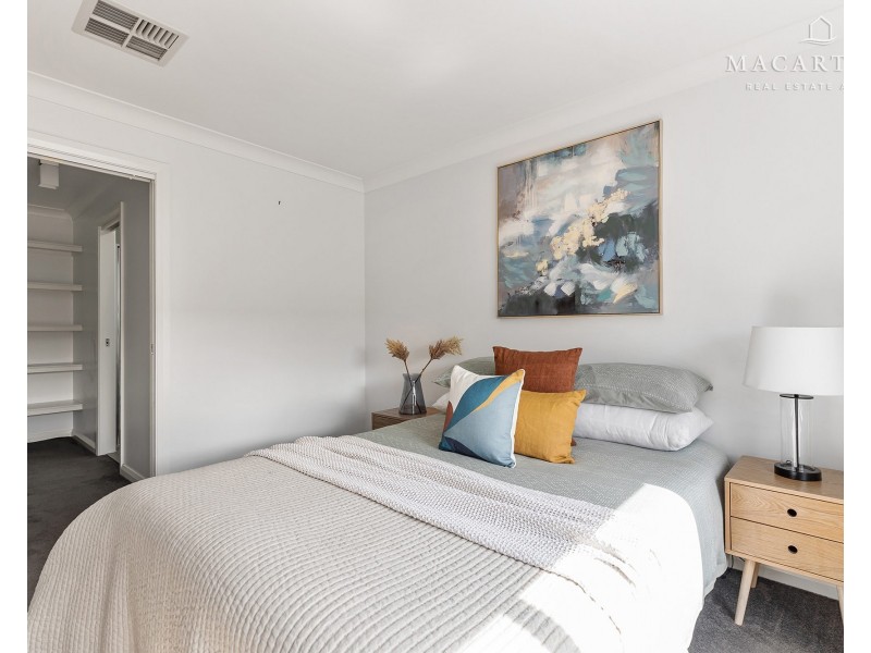 4 Zara Street, Gobbagombalin NSW 2650