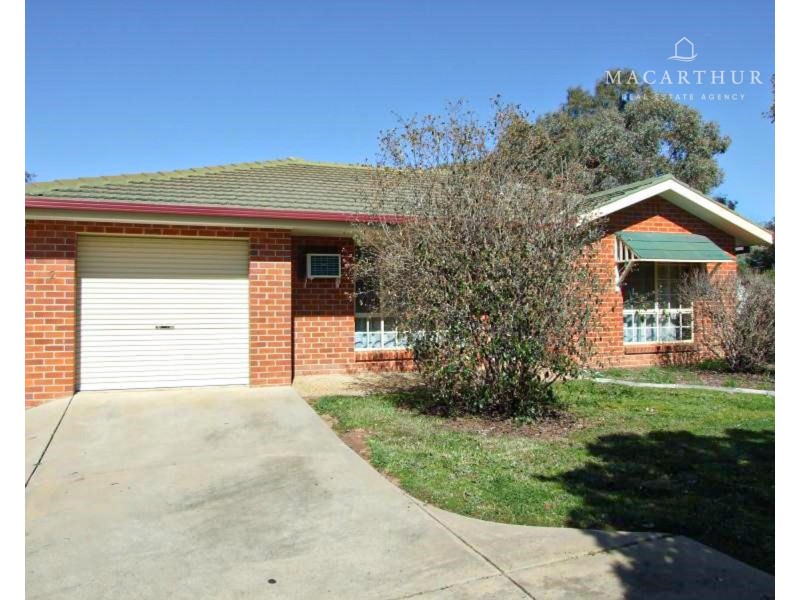 2/19 Harrier Street, Estella NSW 2650