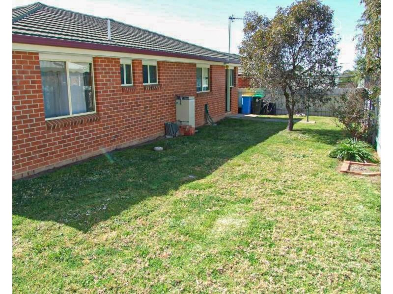 2/19 Harrier Street, Estella NSW 2650