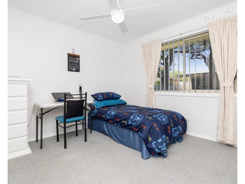 15 Overdale Drive, Bourkelands NSW 2650