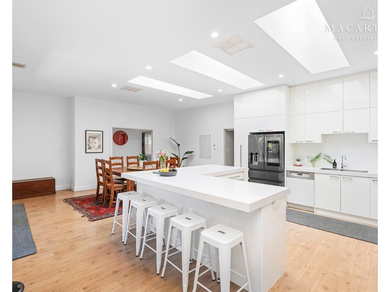 62 Graham Street, Lake Albert NSW 2650