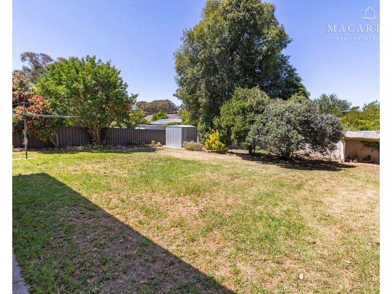 25 Willow Street, Kooringal NSW 2650