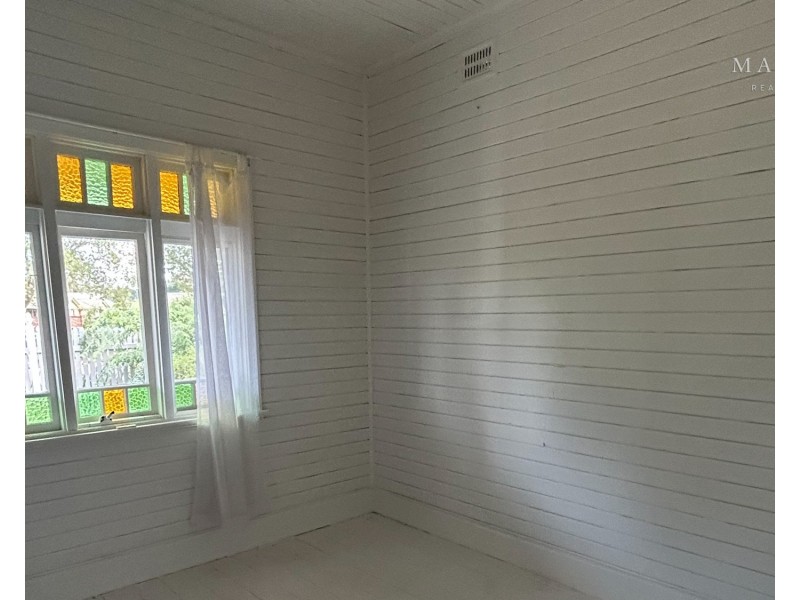 10 Travers Street, Wagga Wagga NSW 2650