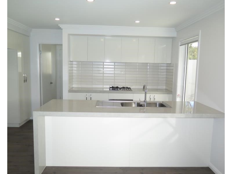 17 Trumper Street, Boorooma NSW 2650