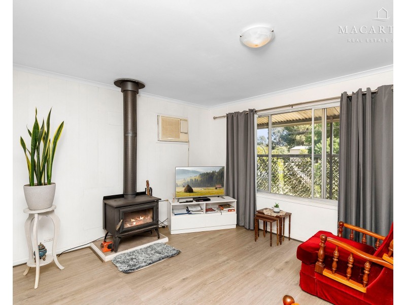 31 Loch Street, Ganmain NSW 2702