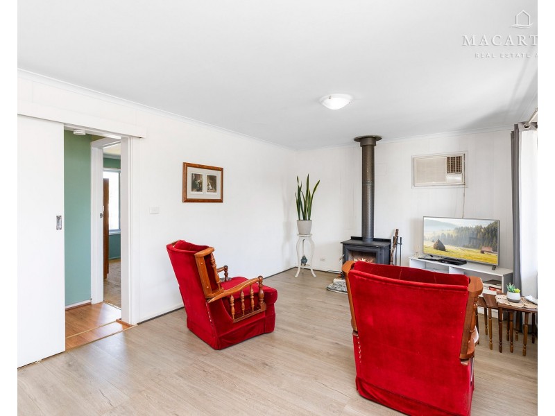 31 Loch Street, Ganmain NSW 2702