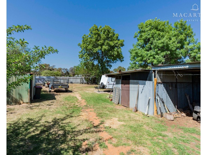 31 Loch Street, Ganmain NSW 2702