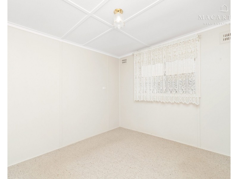 8 Methul Street, Coolamon NSW 2701