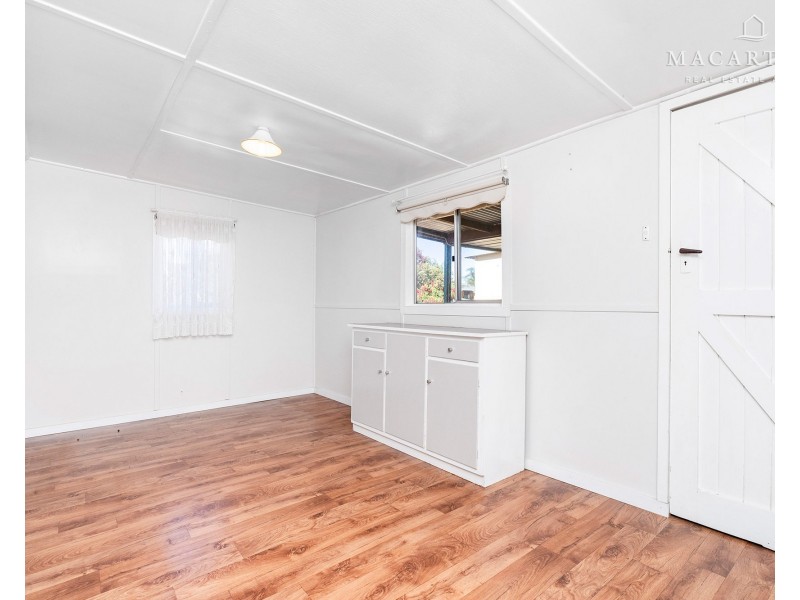 8 Methul Street, Coolamon NSW 2701