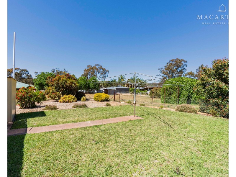 8 Methul Street, Coolamon NSW 2701