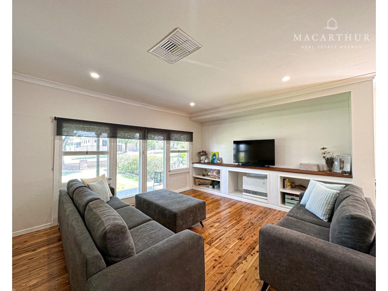 395 Lake Albert Road, Kooringal NSW 2650
