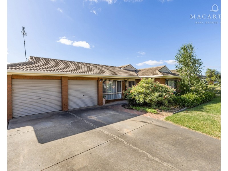 16 Kurrajong Avenue, Forest Hill NSW 2651