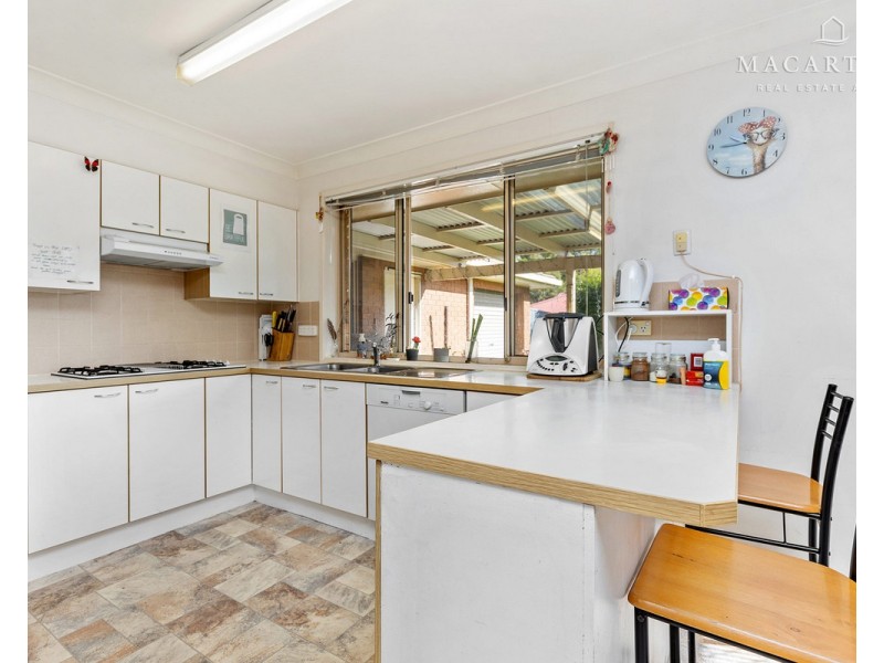 16 Kurrajong Avenue, Forest Hill NSW 2651