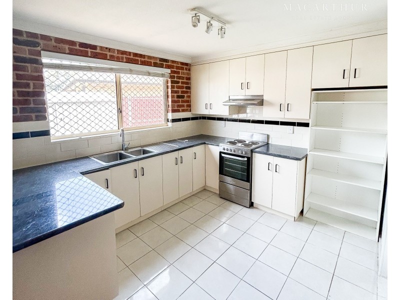 4/14 Wewak Street, Wagga Wagga NSW 2650