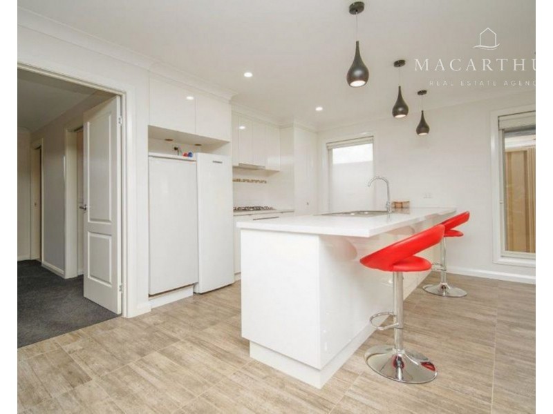 19 Goonawarra Street, Gobbagombalin NSW 2650