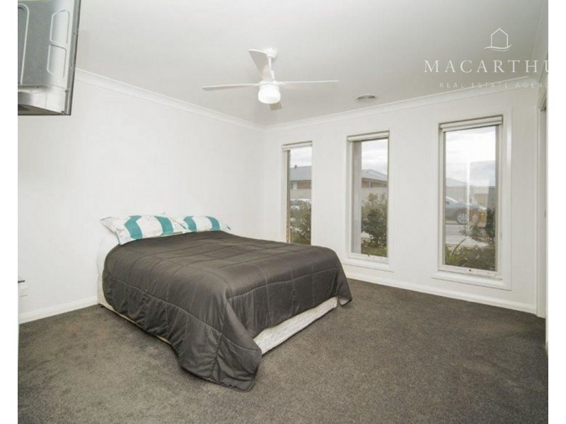 19 Goonawarra Street, Gobbagombalin NSW 2650