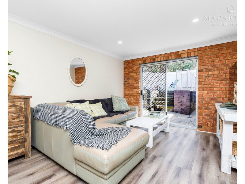 2 Andrews Avenue, Kooringal NSW 2650