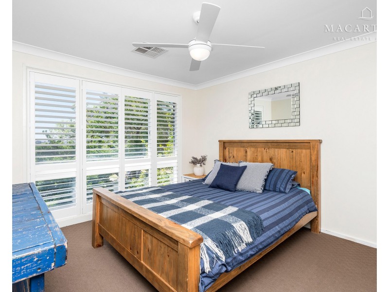 2 Andrews Avenue, Kooringal NSW 2650