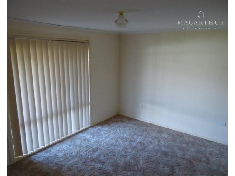 2/15 Yeomans Place, Kooringal NSW 2650