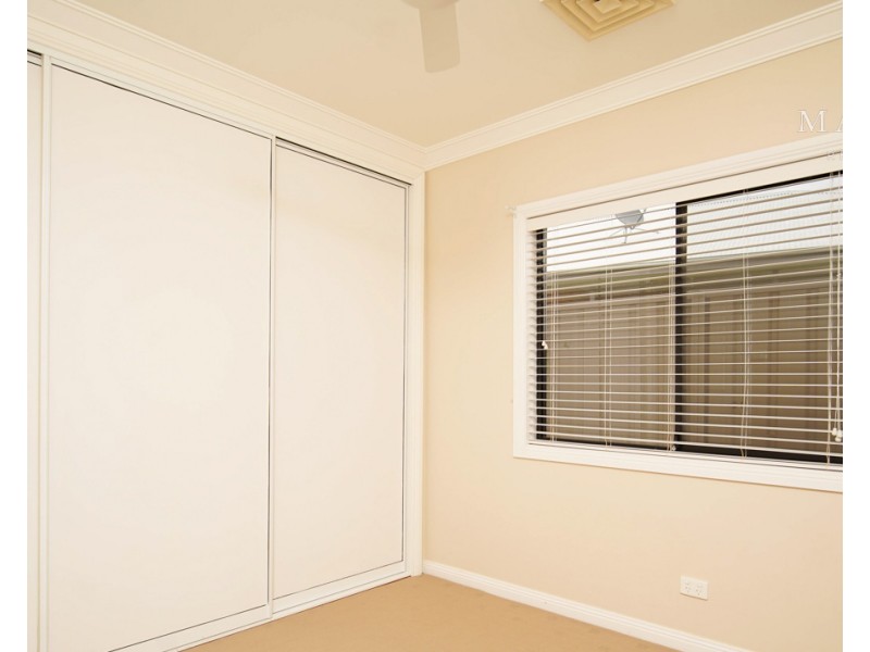 1/7 Bedervale Street, Bourkelands NSW 2650