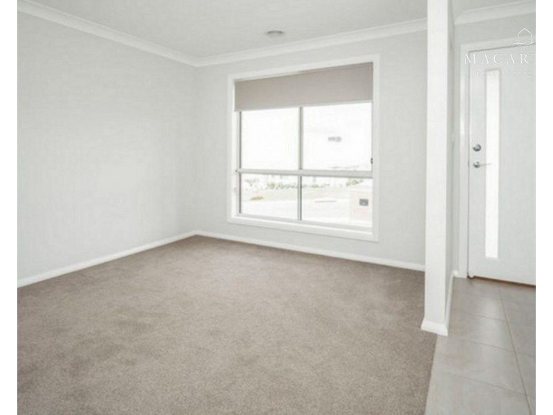 6 Ellerslie Street, Gobbagombalin NSW 2650