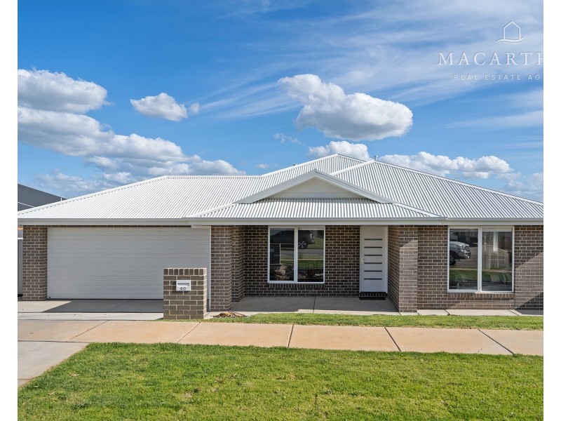 60 Jumbuck Drive, Gobbagombalin NSW 2650
