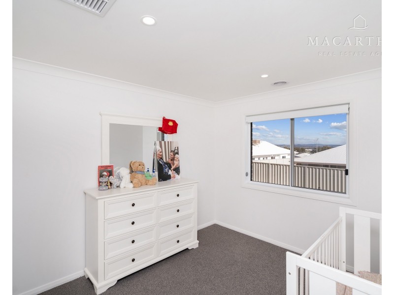 60 Jumbuck Drive, Gobbagombalin NSW 2650