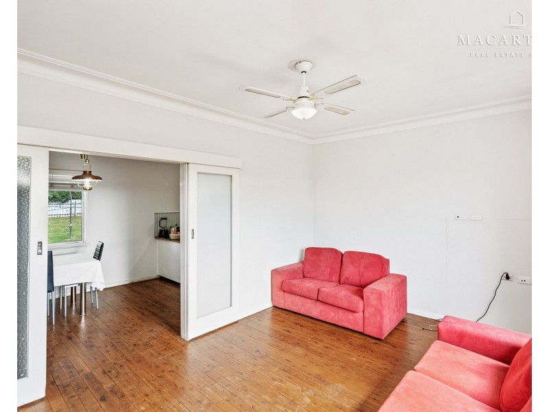 22 Willow Street, Kooringal NSW 2650