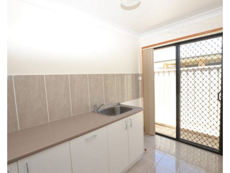 10 Pinnacle Place, Estella NSW 2650