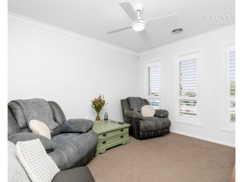 8 Wollemi Street, Forest Hill NSW 2651