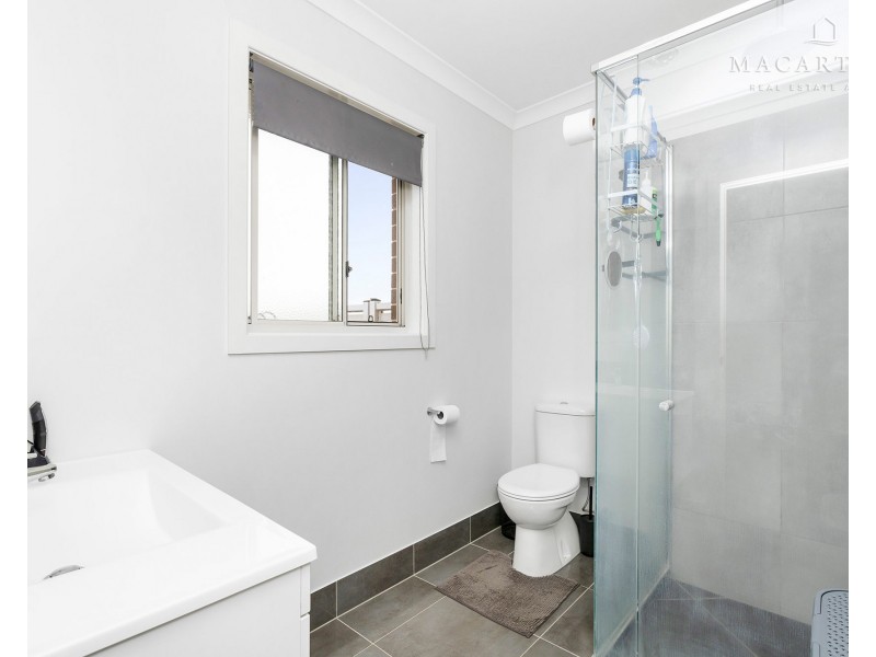 8 Wollemi Street, Forest Hill NSW 2651