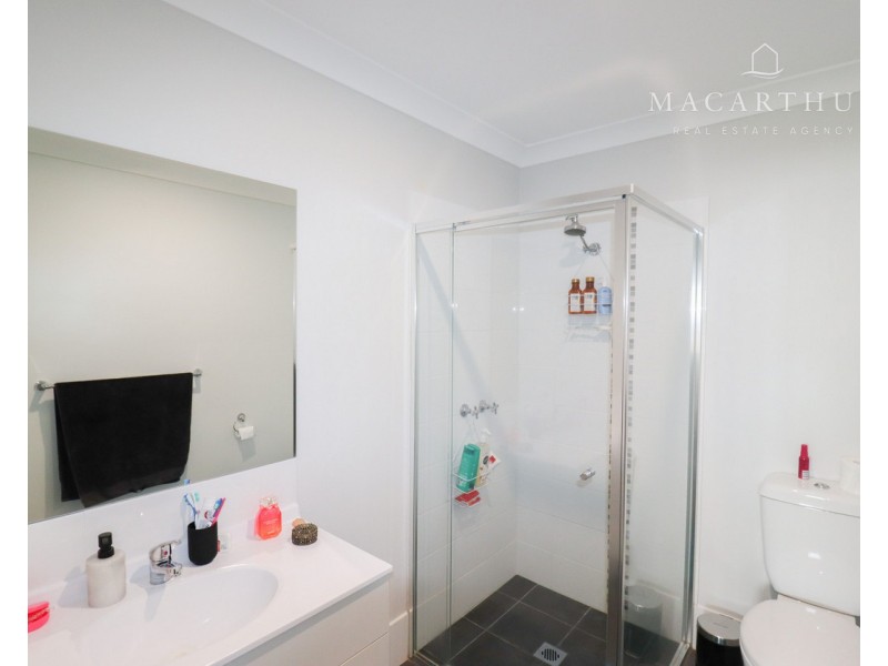 2/28 Gasnier Loop, Boorooma NSW 2650