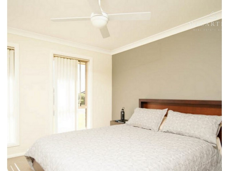 3/3 Carinya Street, Glenfield Park NSW 2650