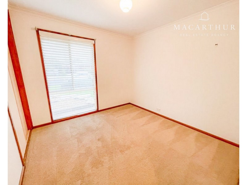 12 Cooba Place, Estella NSW 2650