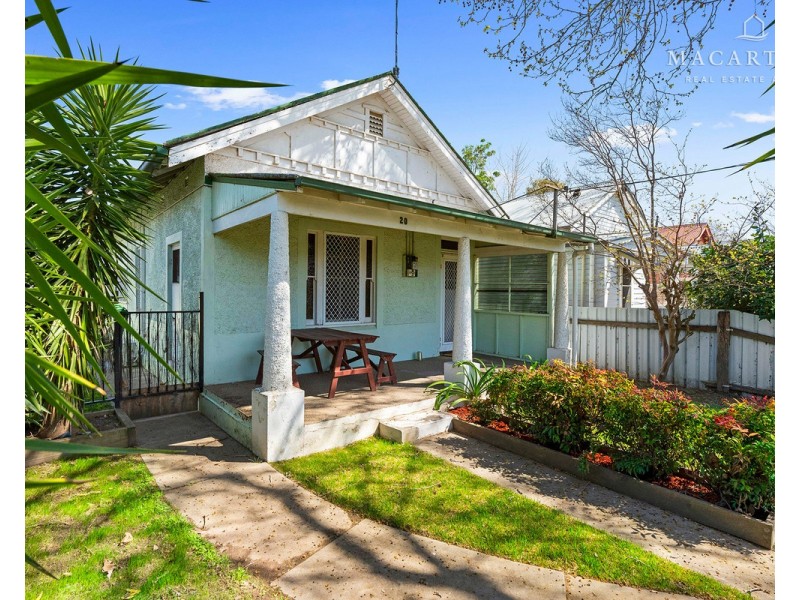 20 Albert Street, Wagga Wagga NSW 2650