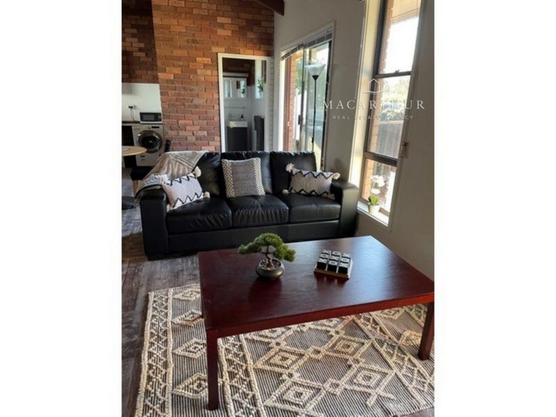 13A Norfolk Avenue, Lake Albert NSW 2650