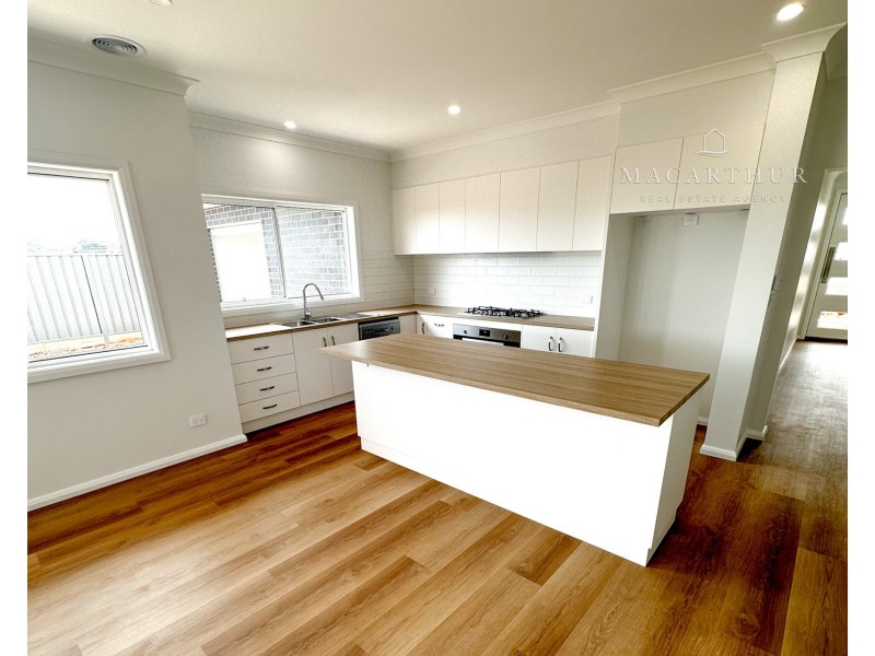 20 Lacebark Drive, Forest Hill NSW 2651