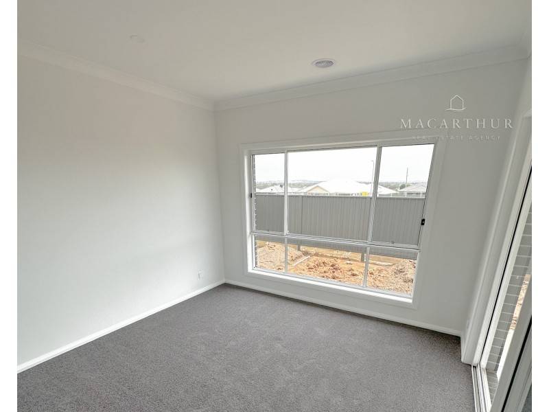 20 Lacebark Drive, Forest Hill NSW 2651