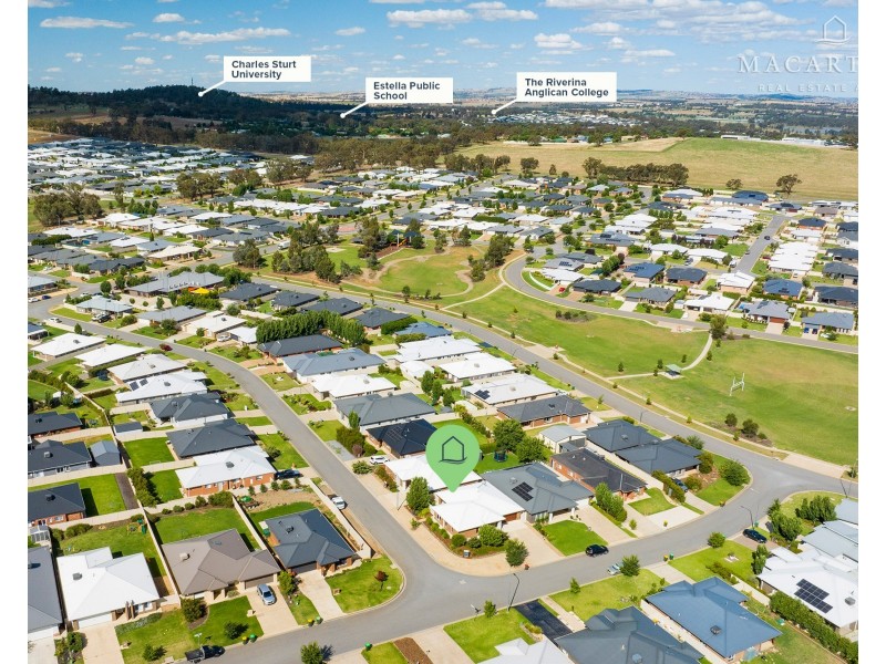 19 Goonawarra Street, Gobbagombalin NSW 2650