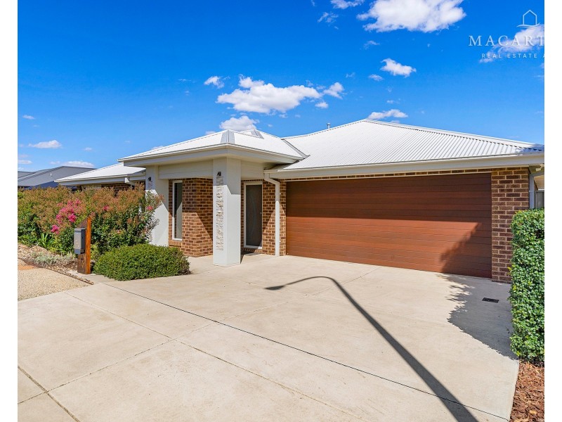 19 Goonawarra Street, Gobbagombalin NSW 2650