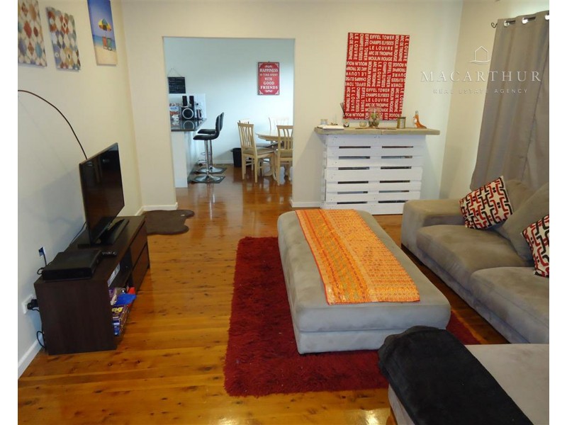 32 Anne Street, Tolland NSW 2650